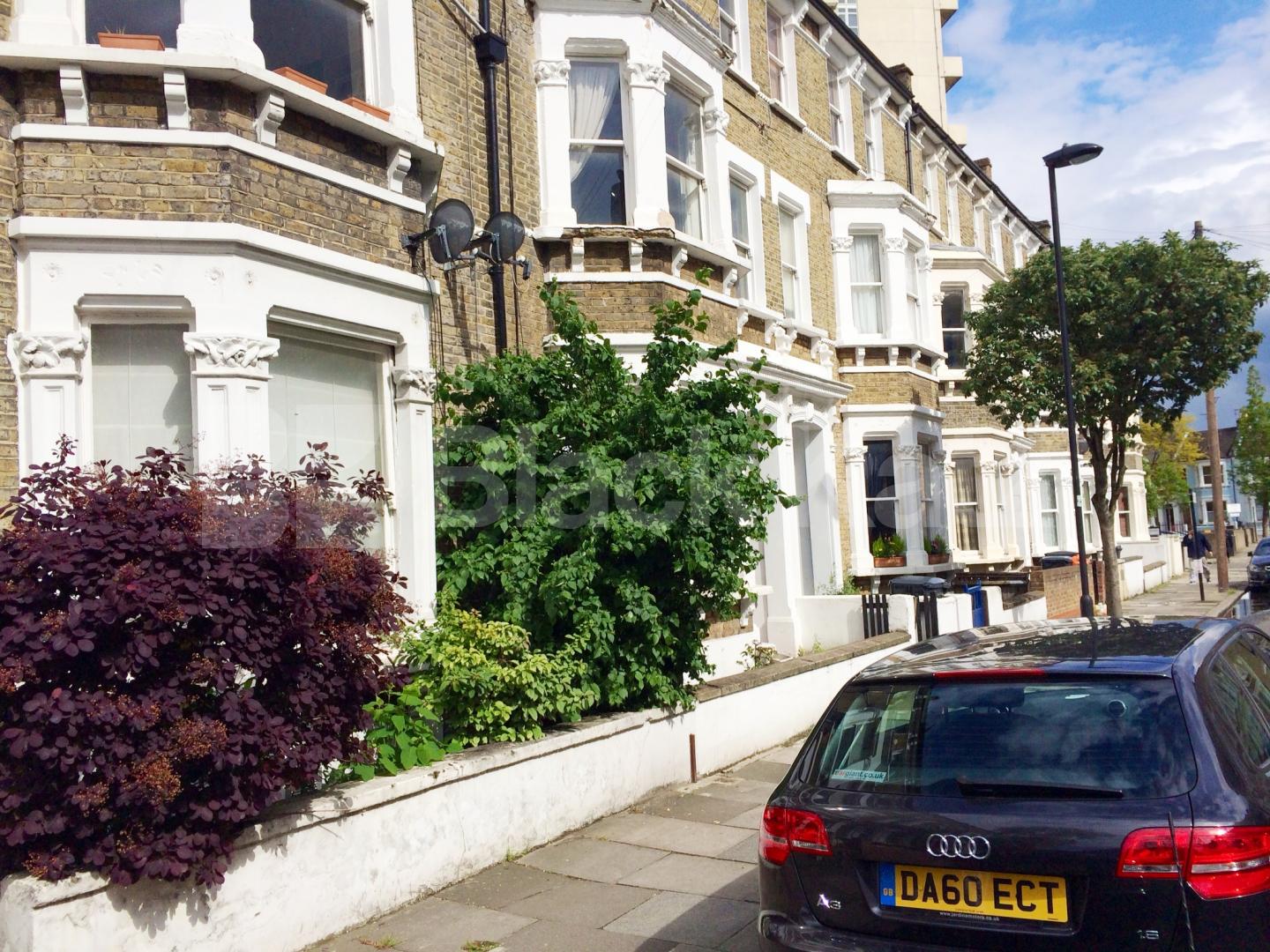 			New Instruction , 2 Bedroom, 1 bath, 1 reception Apartment			 Clitheroe Road, Clapham North